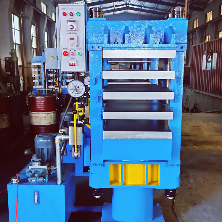 導(dǎo)熱油加熱100噸多層硫化機(jī)-非標(biāo)定制橡膠熱壓成型機(jī)